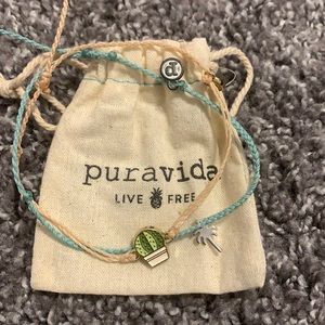 Set of 2 Pura Vida Bracelets